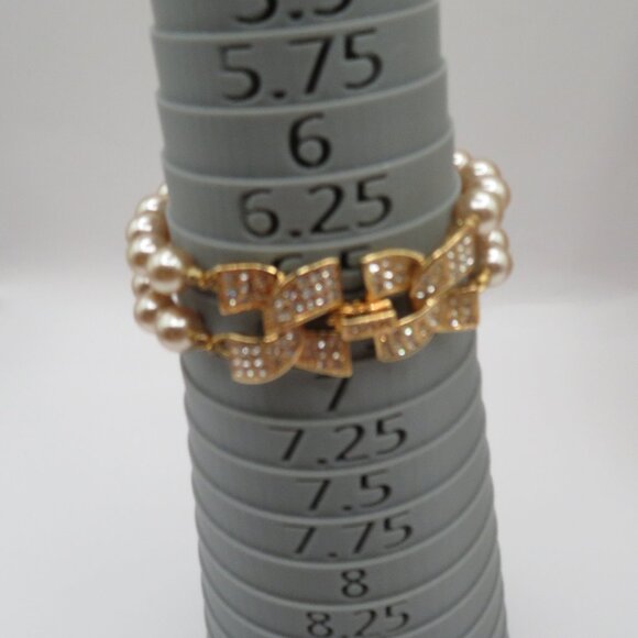 Kenneth Jay Lane Faux Pearl Bracelet Gold Tone Rhinestone Clasp - Picture 8 of 9